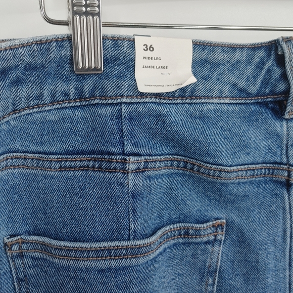 Reitman’s Wide Leg Jeans - Picture 7 of 9